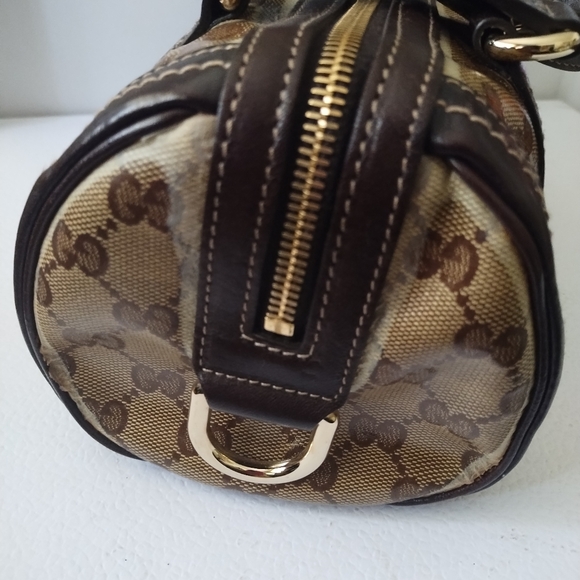 GUCCI BAG - Picture 12 of 15